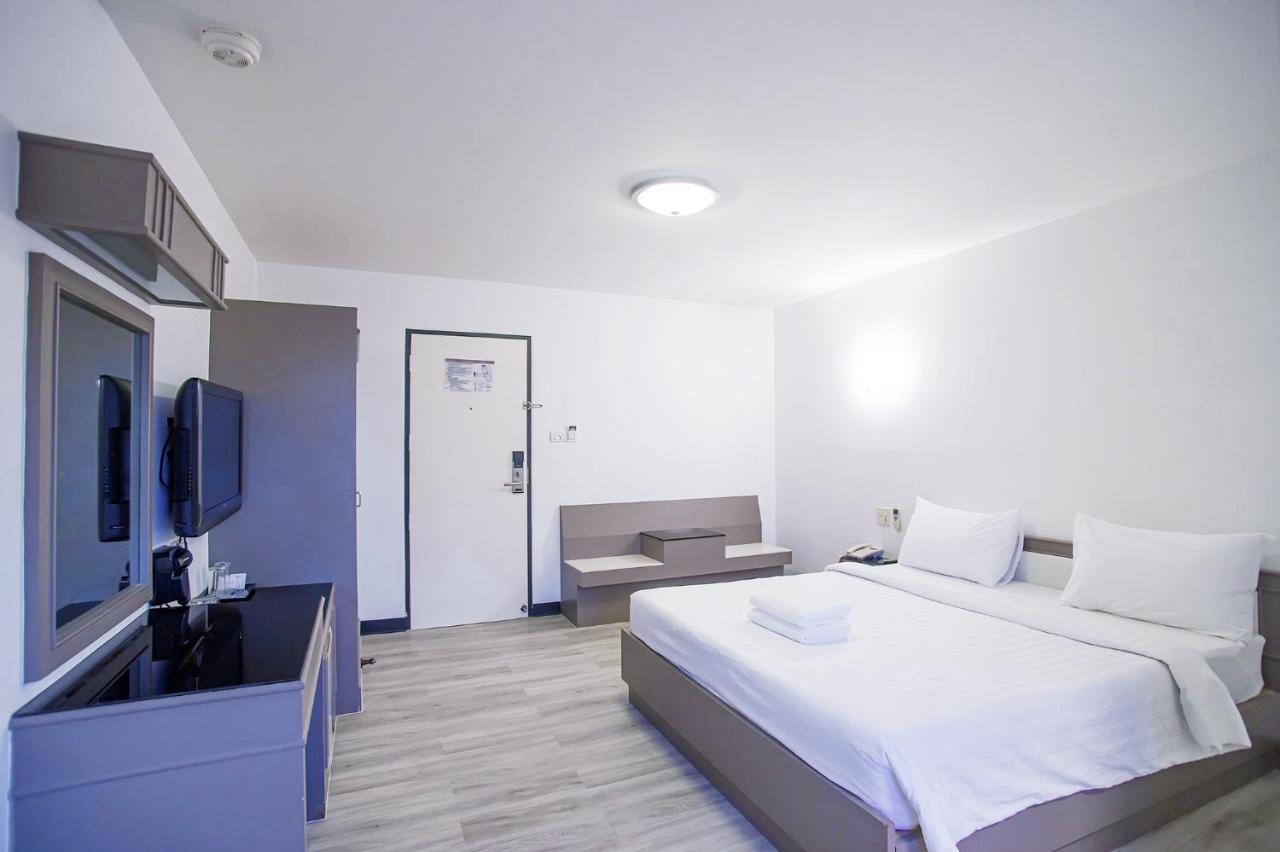 Hi Season Hotel Хат'яй Екстер'єр фото